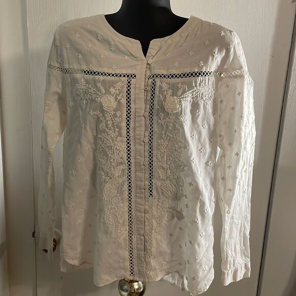 Small Loft white button down long sleeve 100% cotton floral embroidered blouse - Picture 1 of 16